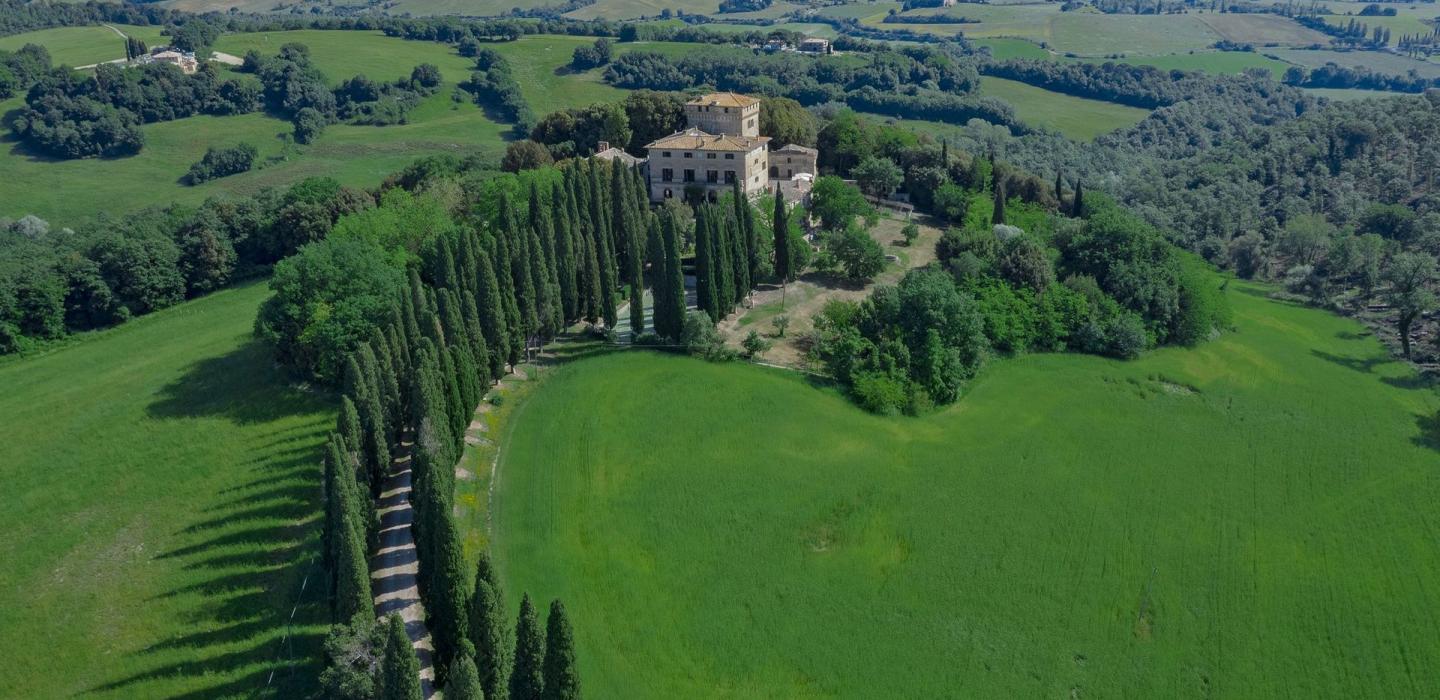 Tus005 - Castillo en la región de Siena