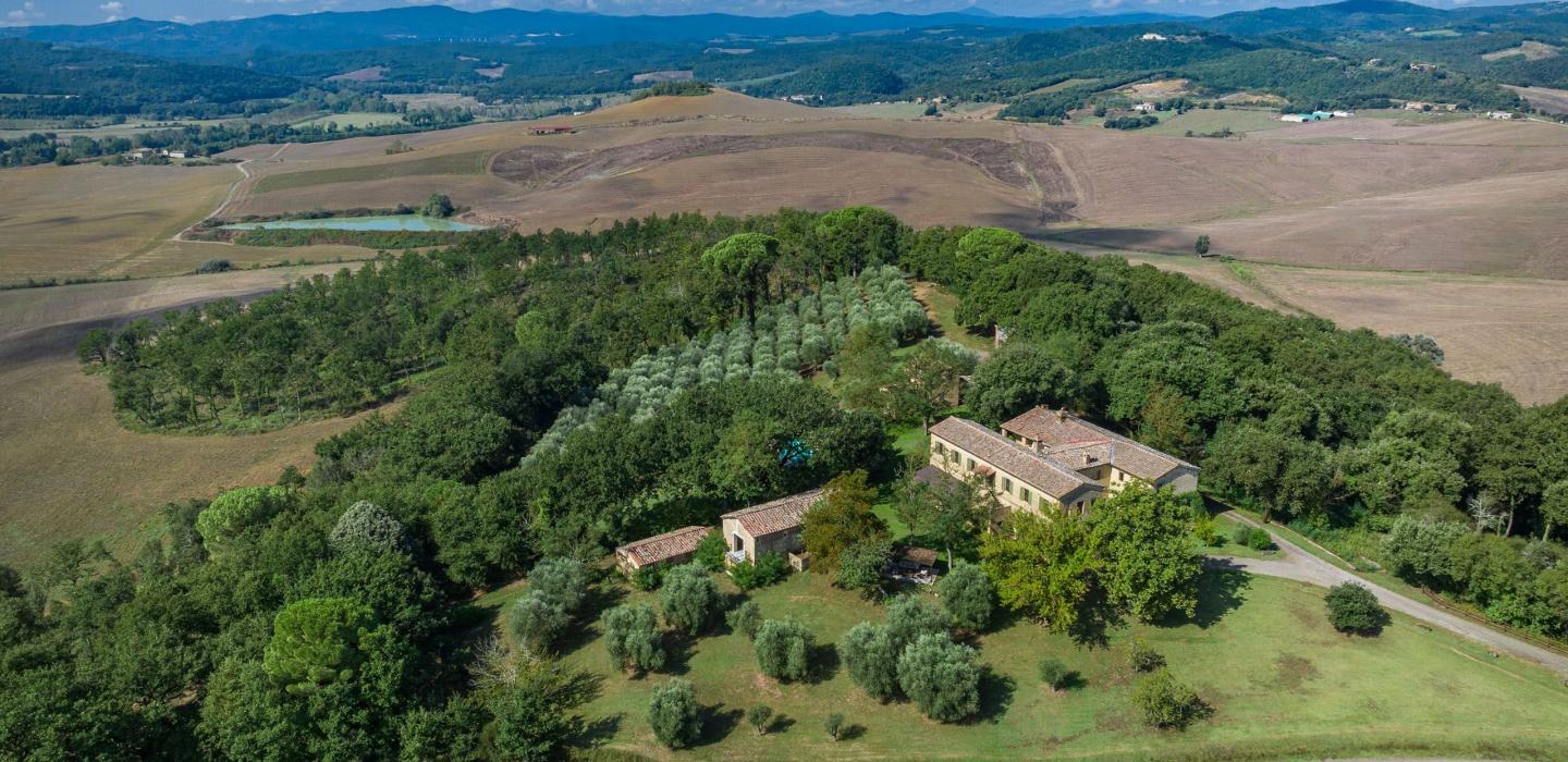 Tus006 - Villa au coeur du domaine viticole en Toscane
