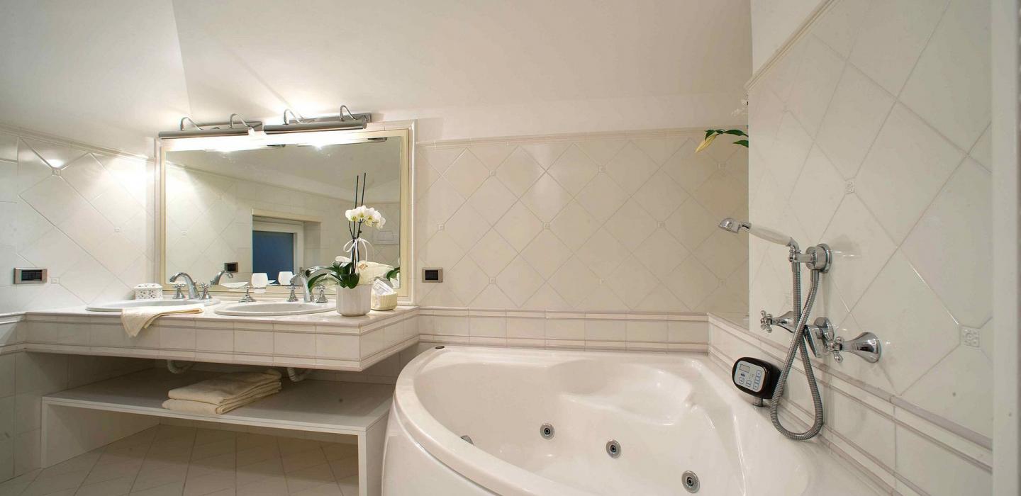 Cam008 - Luxurious Sorrento Villa