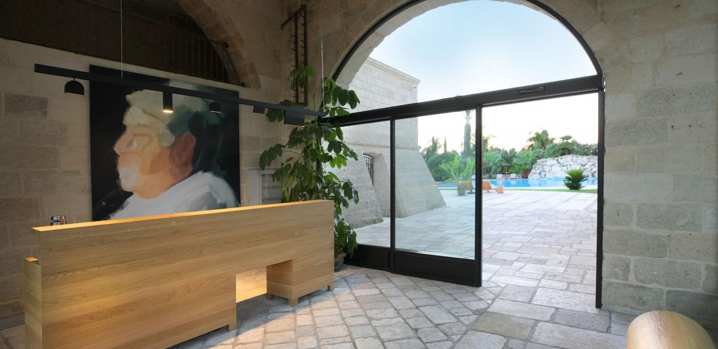 Pug004 - Luxurious modern vacation home, Puglia, Italy