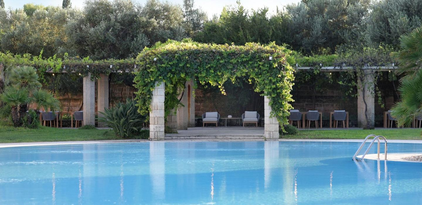 Pug004 - Luxurious modern vacation home, Puglia, Italy