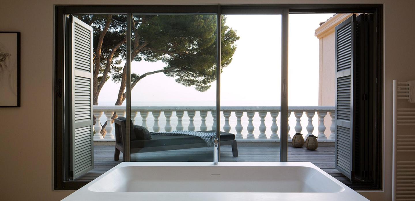 Azu004 - Prestigious Villa in Cassis