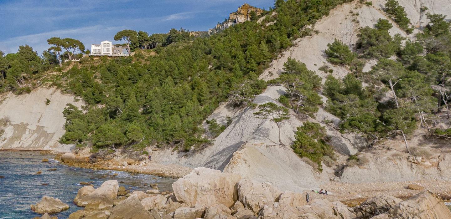 Azu004 - Prestigious Villa in Cassis
