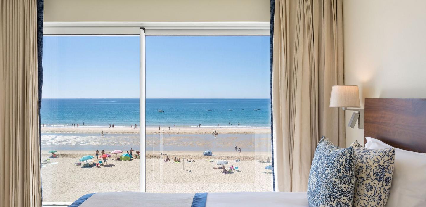 Alg006 - Casa à beira-mar, Salema, Algarve