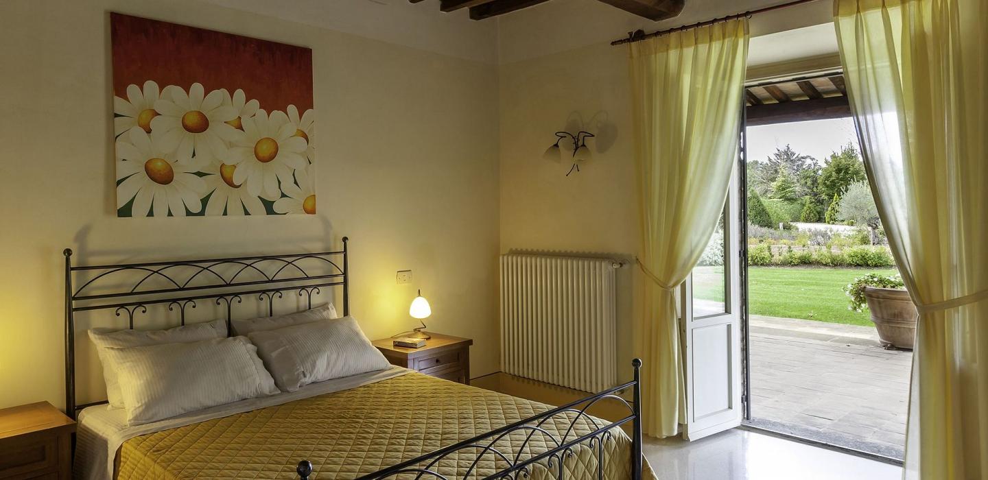 Umb008 - Splendid villa, Umbrian farming estate