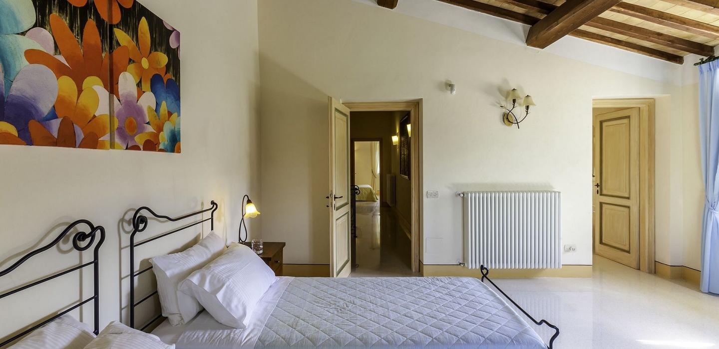 Umb008 - Splendide villa, domaine agricole ombrien
