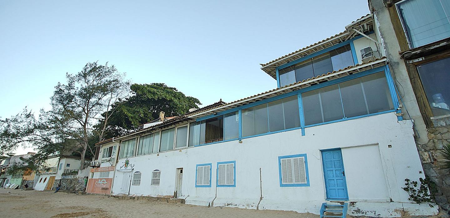 Buz013 - Hermosa casa frente al mar en Búzios