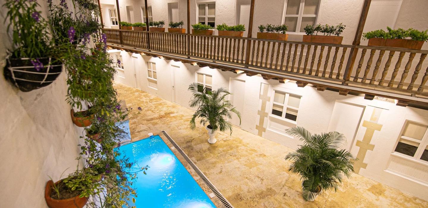 Car045 - Villa de 15 Habitaciones en el Centro Historico de Cartagena