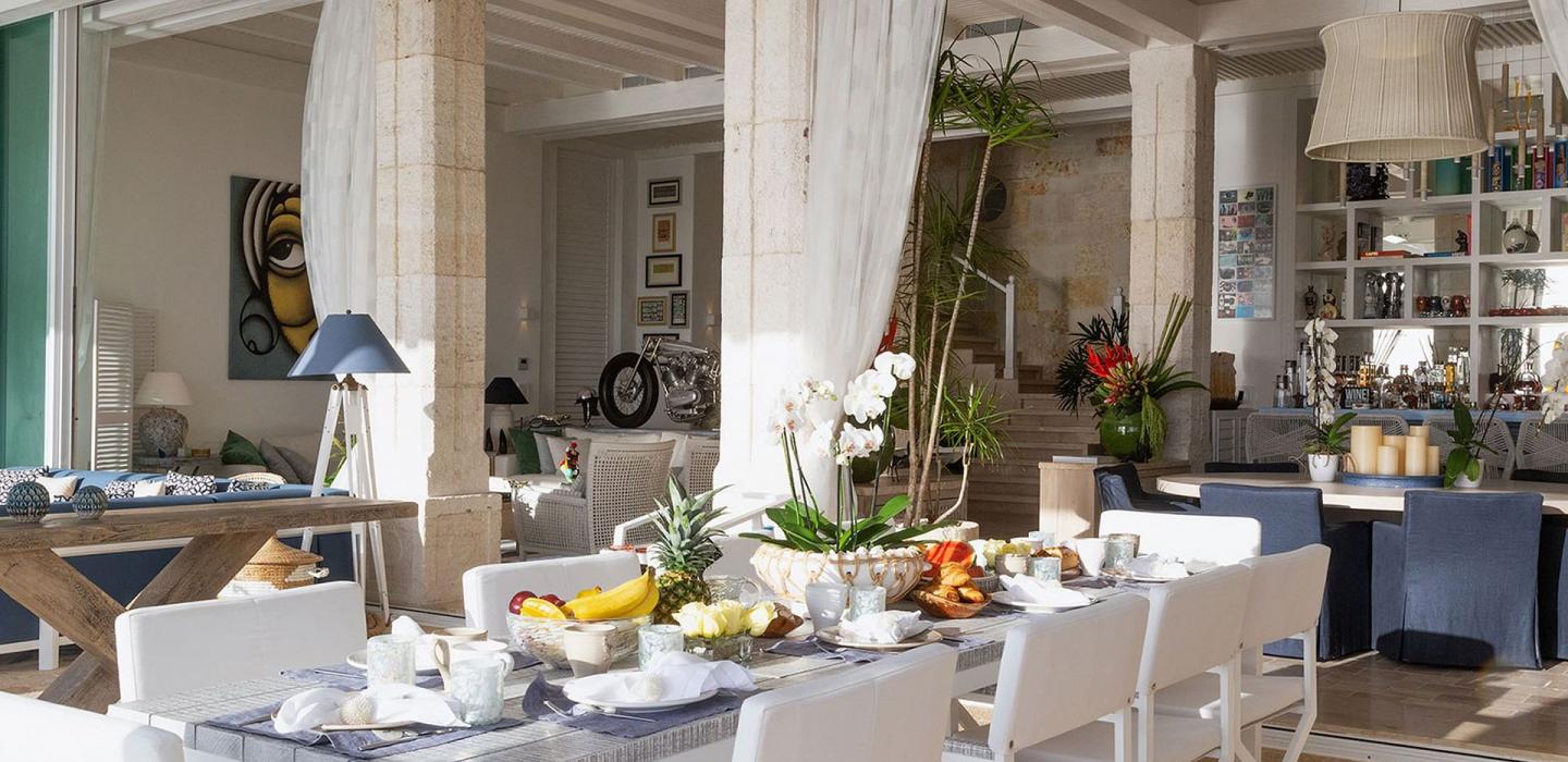 Can002 - Beachfront Private Villa in Cancun