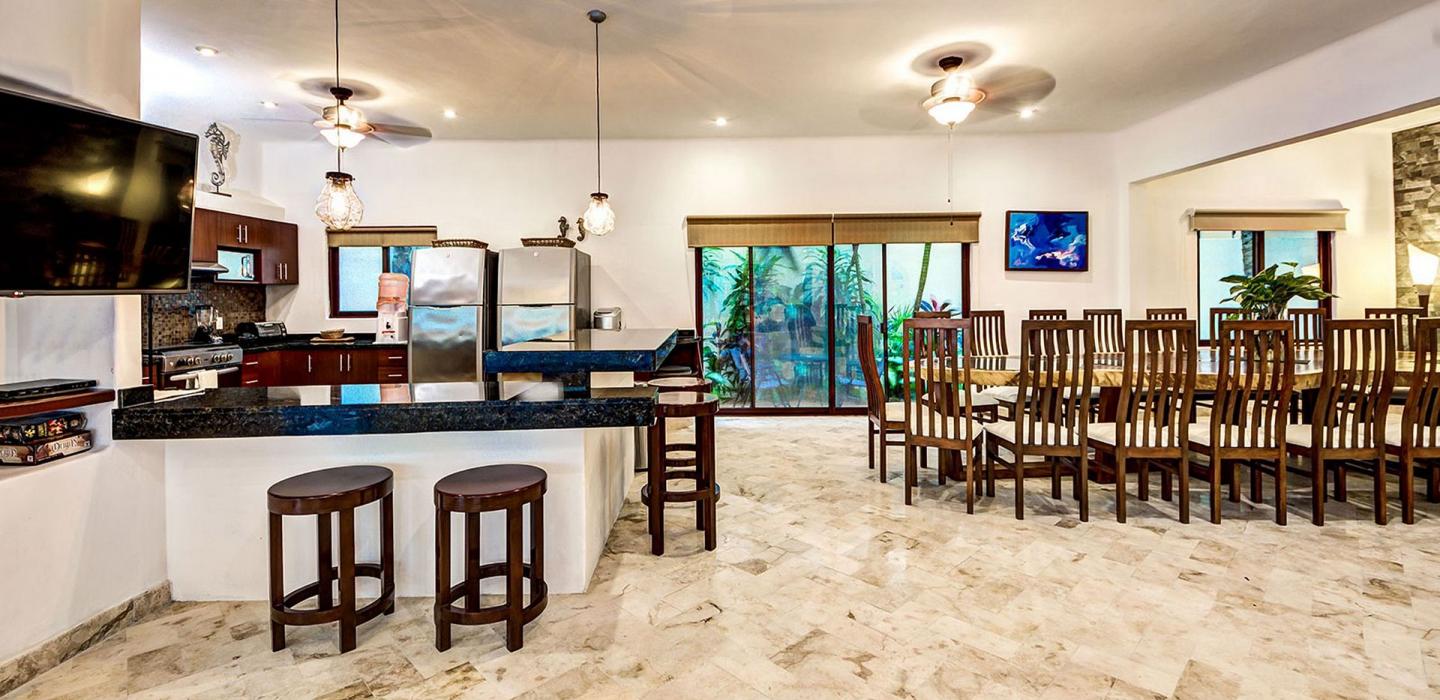 Pcr009 - Luxurious triplex villa in Playa de Carmen