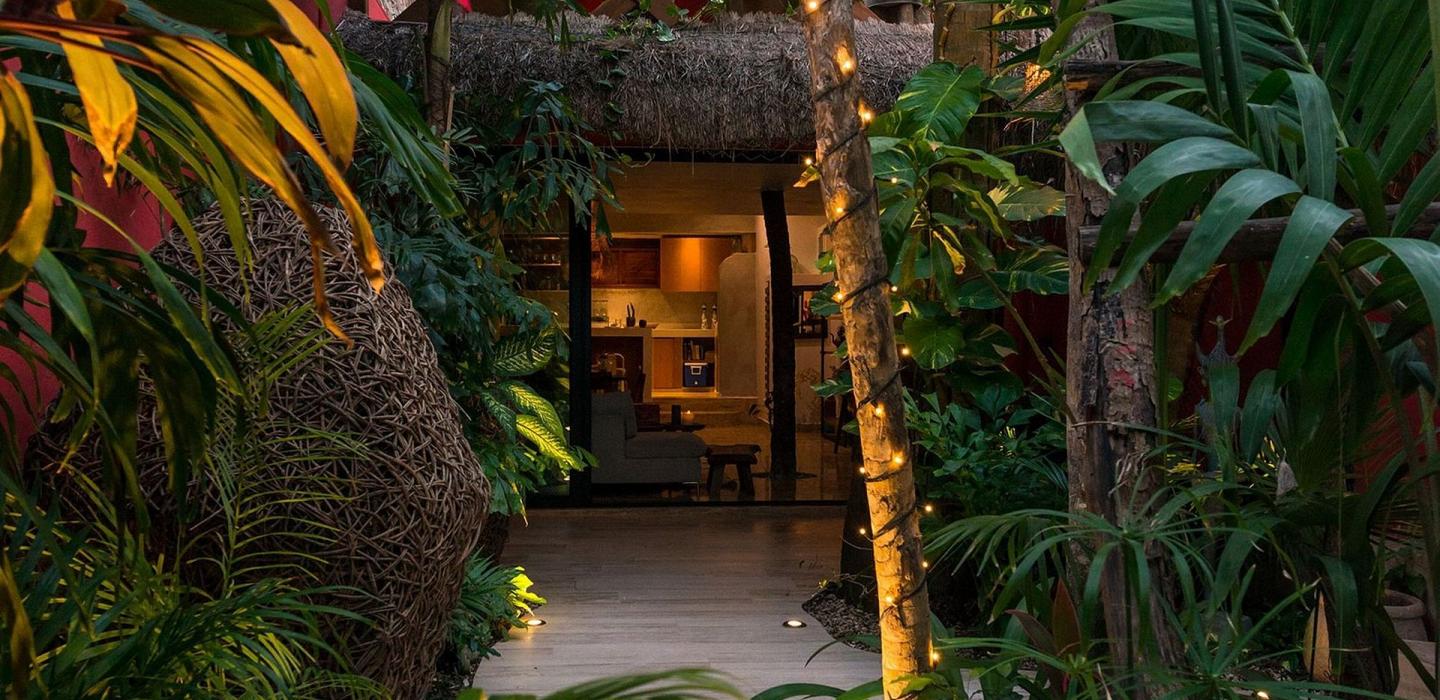 Tul037 - Espléndido bungalow con piscina en Tulum