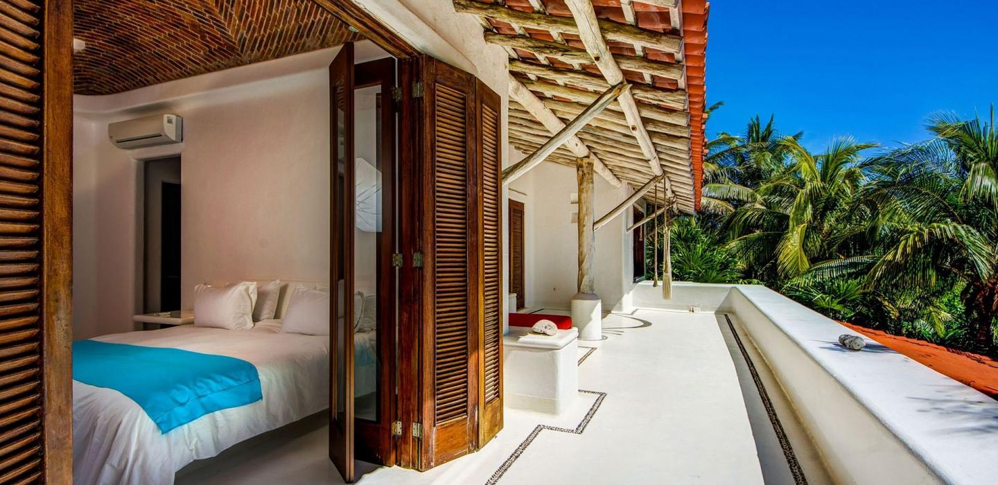 Pta005 - Superbe villa entre la plage et palmeraie en Xpu-Ha