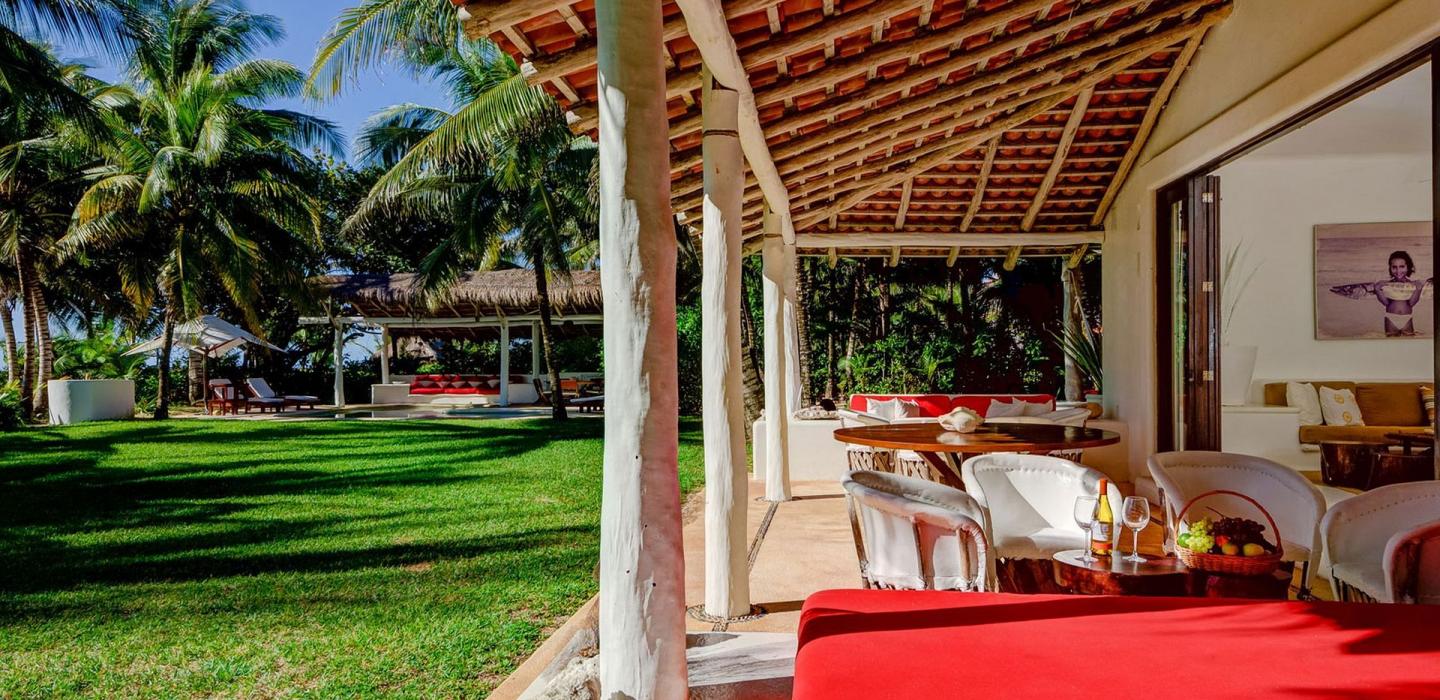 Pta005 - Superbe villa entre la plage et palmeraie en Xpu-Ha