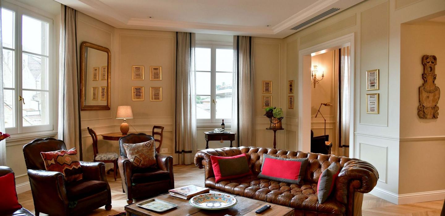 Tus017 - Grand Appartement de Luxe avec Terrasse