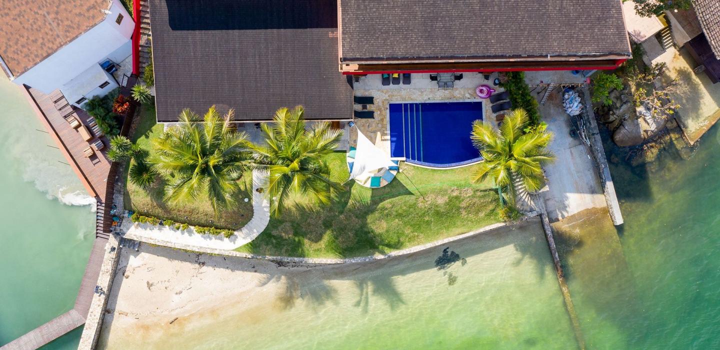 Ang006 - Magnífica casa de 8 quartos con piscina en Angra
