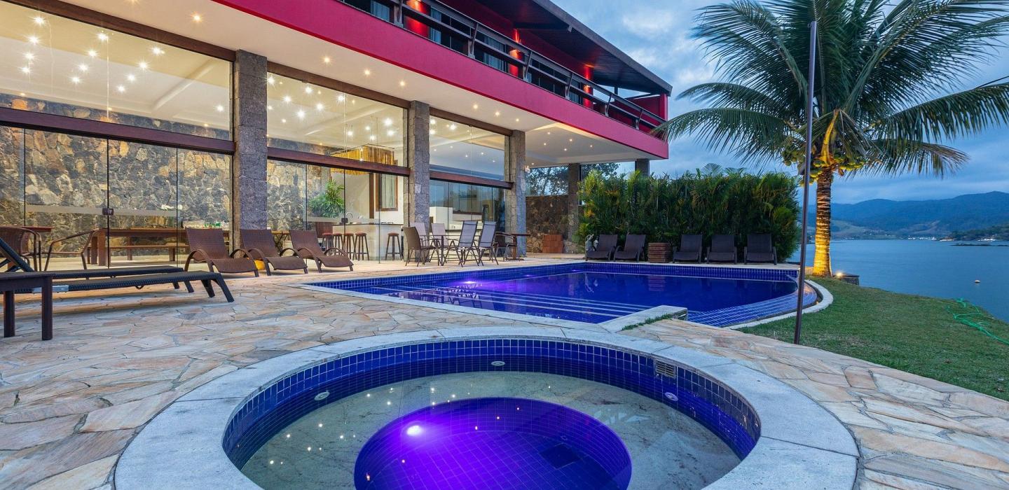 Ang006 - Belle villa de 8 chambres avec piscine à Angra