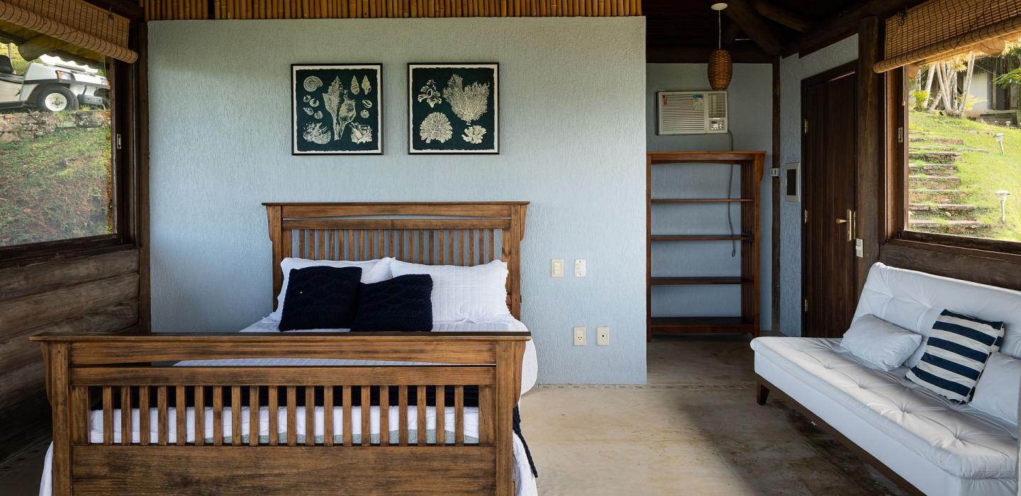 Ang014 - Belle villa de 6 suites avec large vue à Angra