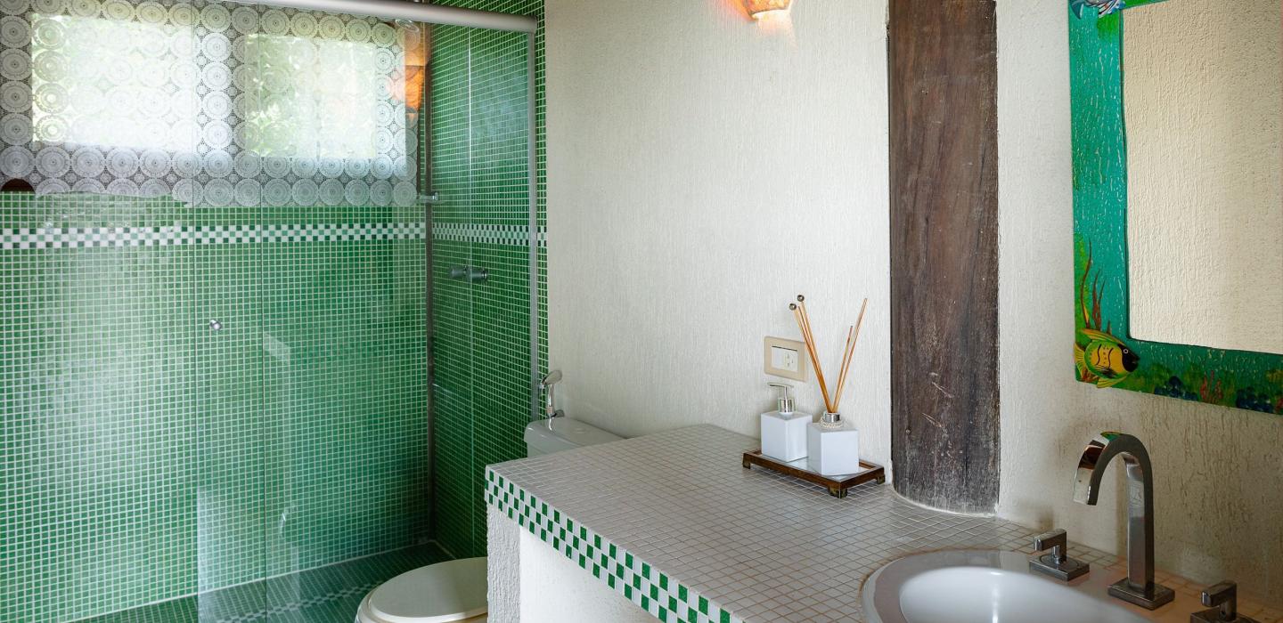 Ang014 - Belle villa de 6 suites avec large vue à Angra