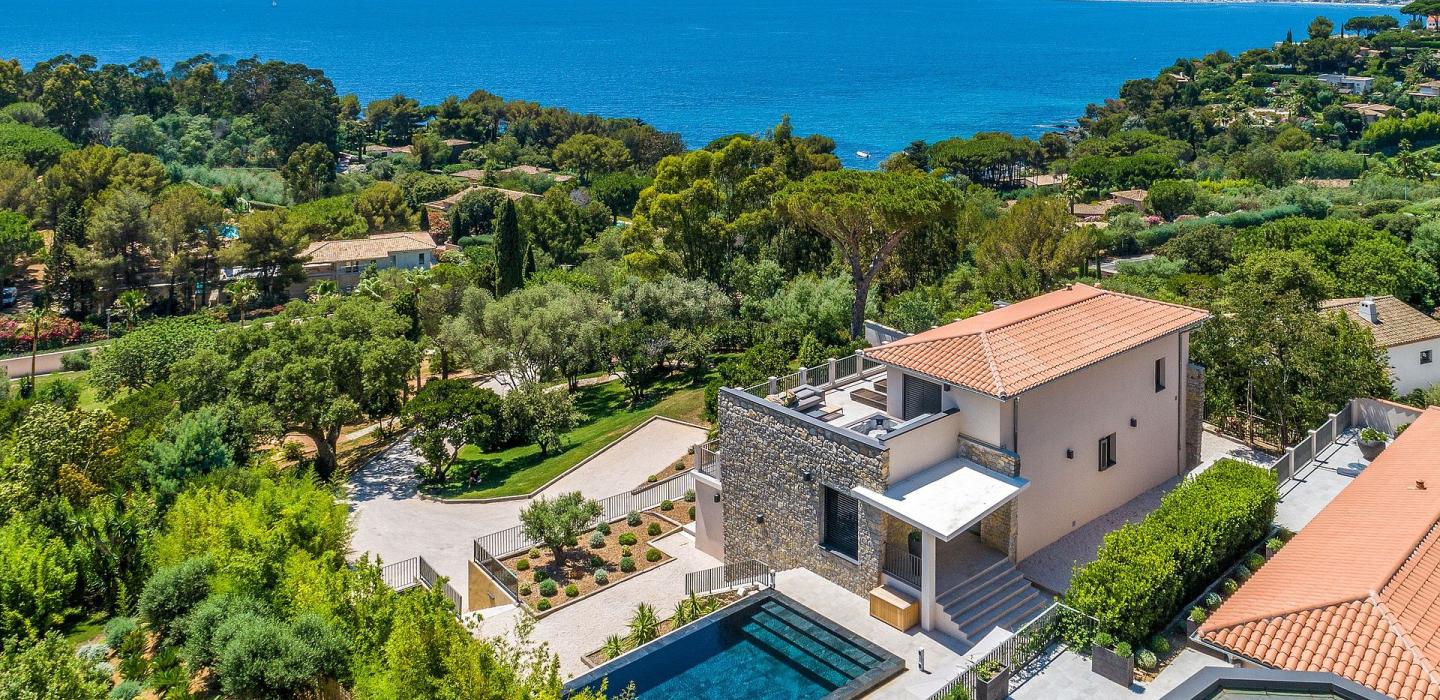 Azu017 - Villa Privée avec Jacuzzi sur le Toit, Côte d'Azur