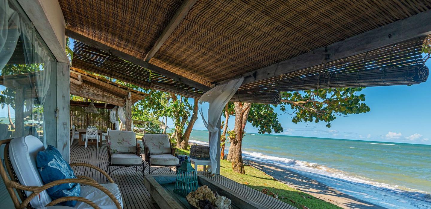 Bah235 - Casa pé na areia na Praia do Espelho