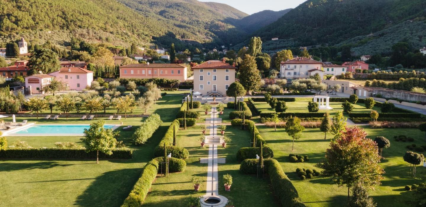 Tus007 - Une belle villa du XVIIIe siècle à côté de Lucca.