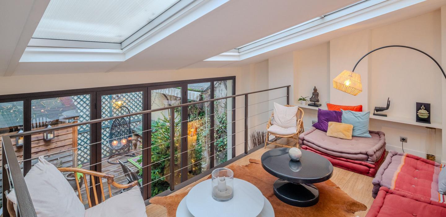 Par441 - Townhouse in Paris 7.