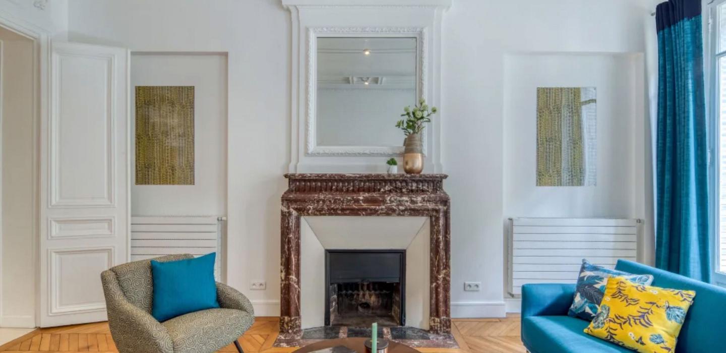 Par 10 - Apartamento de 2 suítes em Paris 8