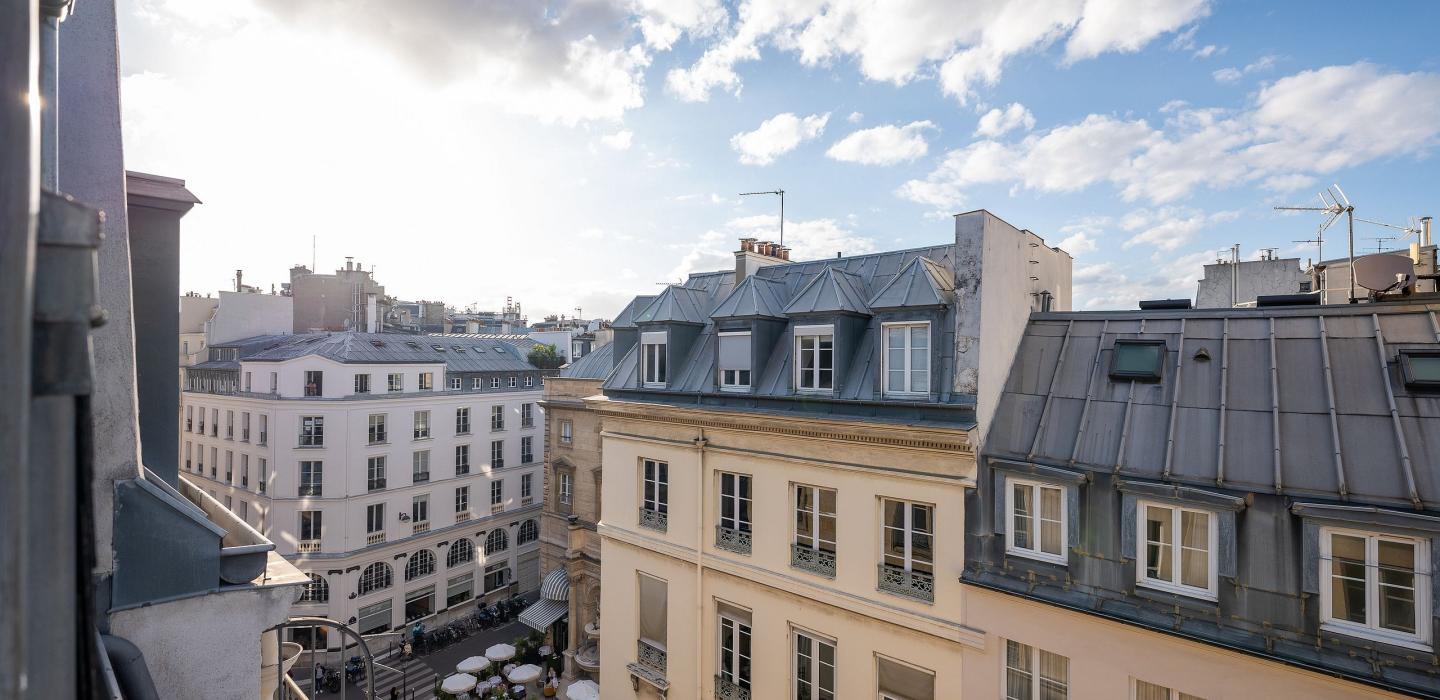 Par157 - Appartement de 3 chambres proche d'Opéra