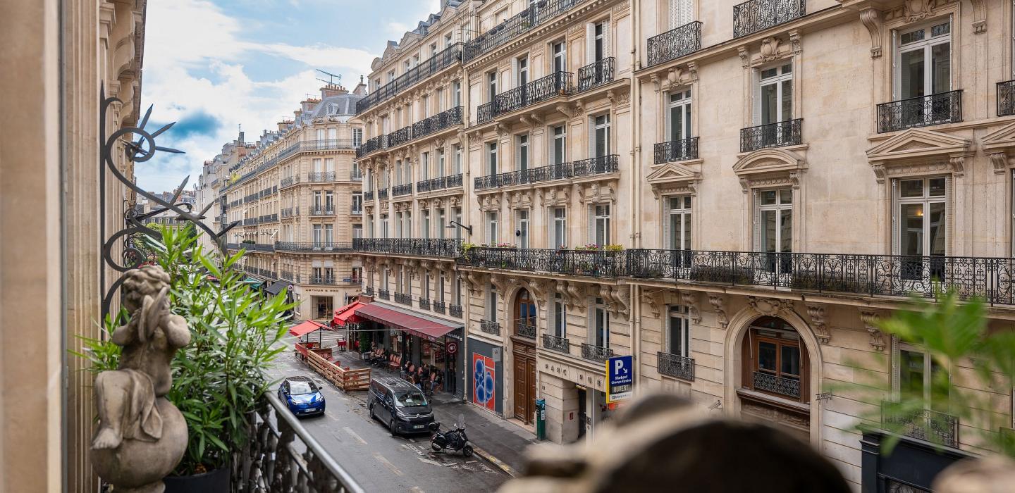 Par190 - Apartamento de recepción en Paris 8