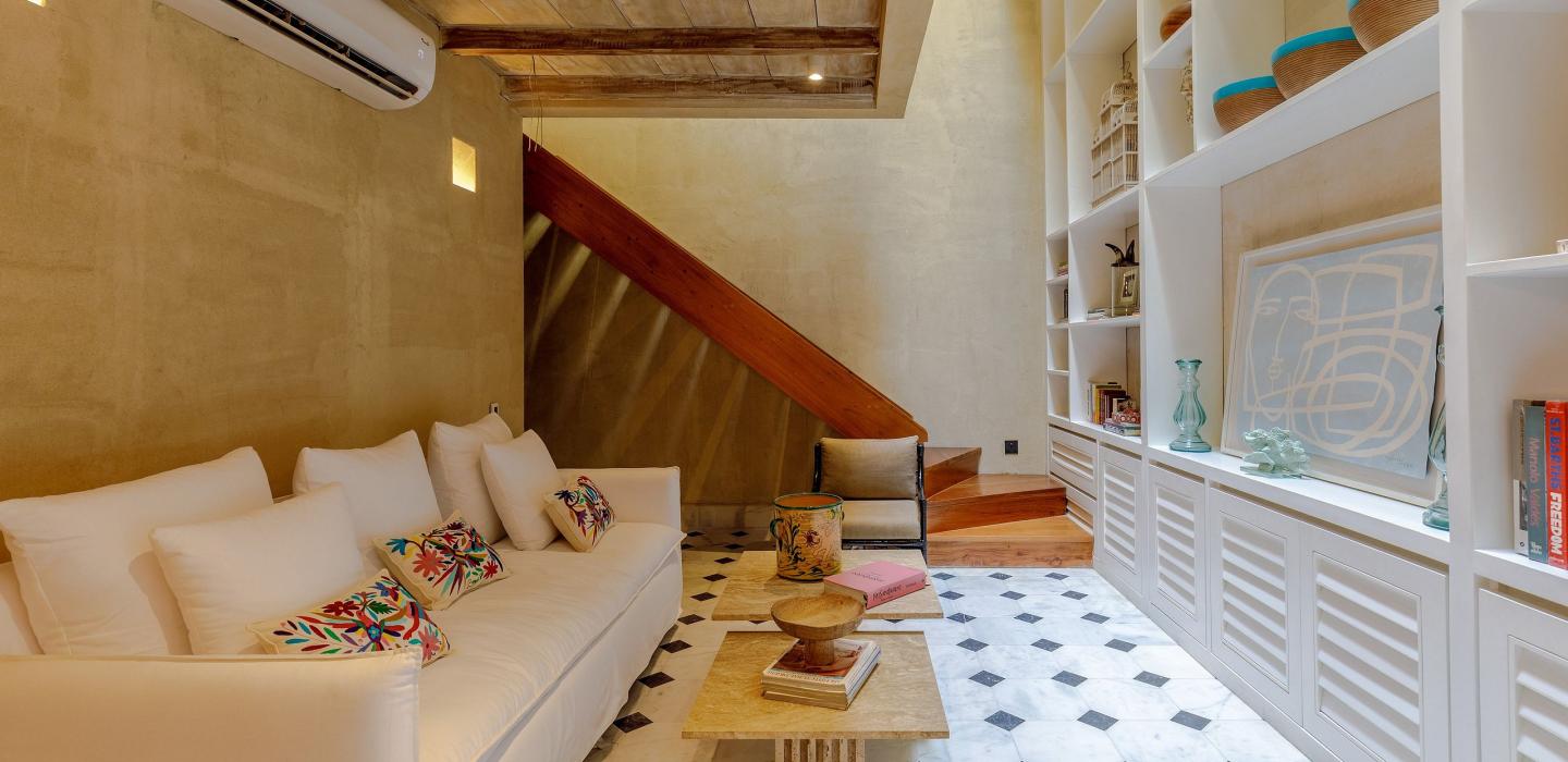Car067 - Apartamento duplex en el Centro Histórico de Cartagena