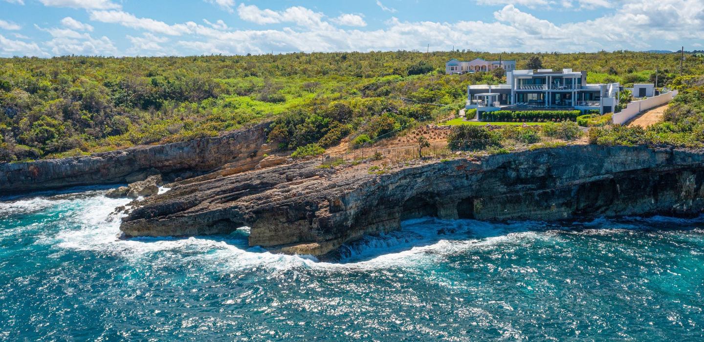 Aia005 – Villa de design avec vue à Black Garden, Anguilla