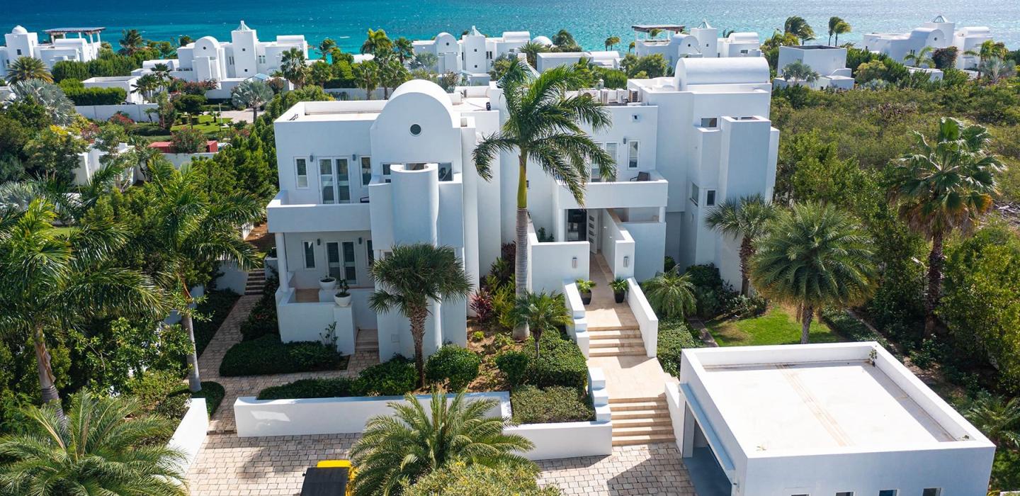 Aia007 – Modern villa with pool in West End, Anguilla
