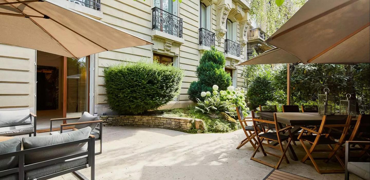 Par051 - Apartamento de lujo con jardín