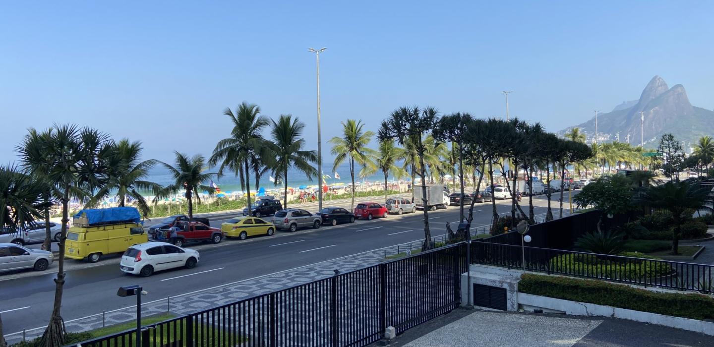 Rio557 - Wonderful renovated 4-bedroom apartment in Vieira Souto