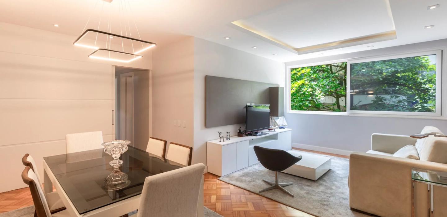 Rio158 - Charming and spacious apartment in Leblon