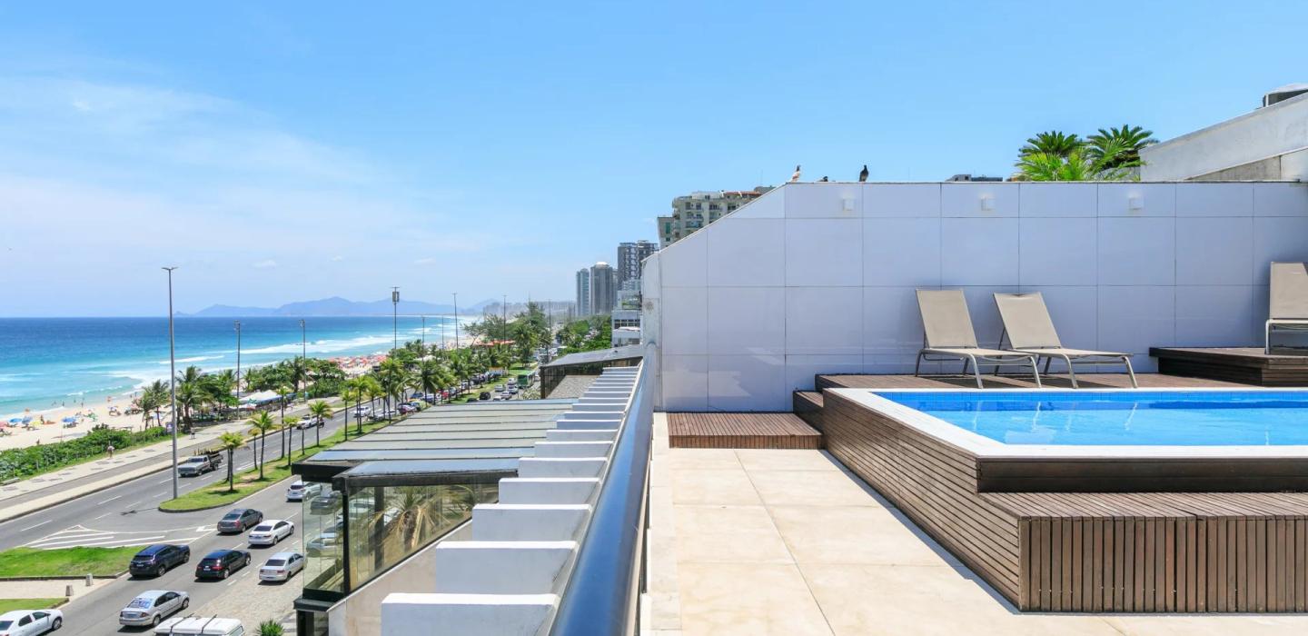 Rio162 - Duplex beachfront penthouse in Barra da Tijuca