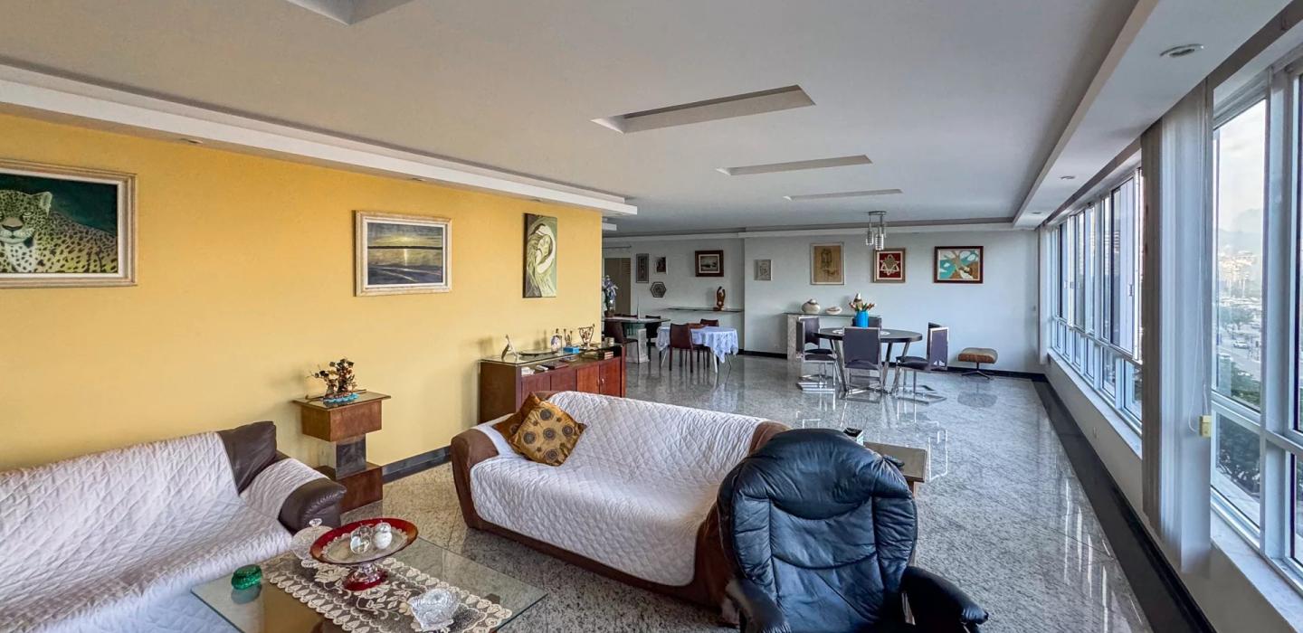 Rio393 - Charmoso apartamento beira-mar em Copacabana