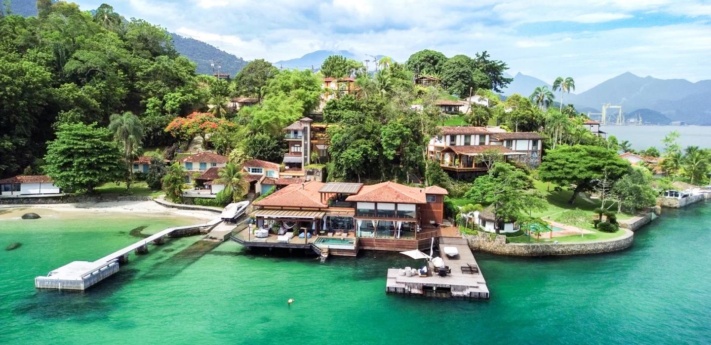 Ang064 - Maison de luxe en bord de mer à Angra dos Reis