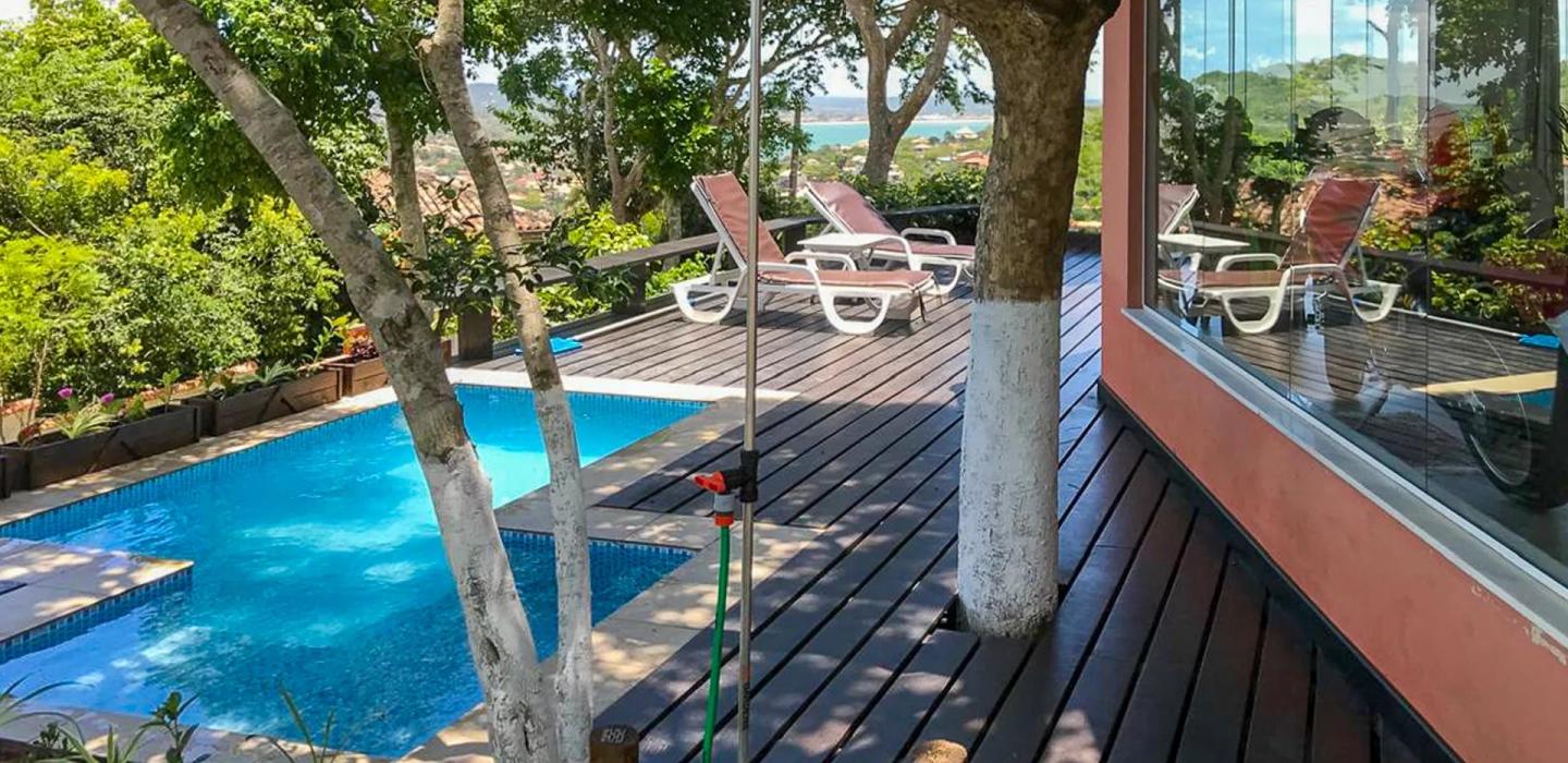Buz059 – Casa com vista no Alto de Búzios