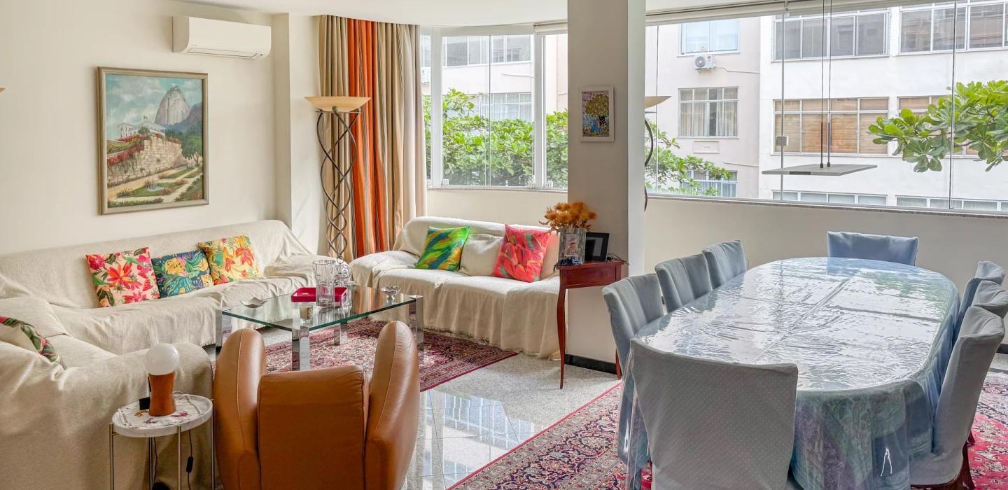 Rio370 – Renovated apartment in Copacabana