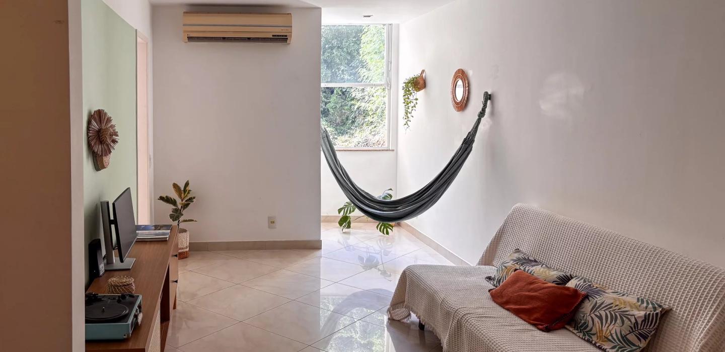 Rio554 - Apartamento para aluguel no Leme