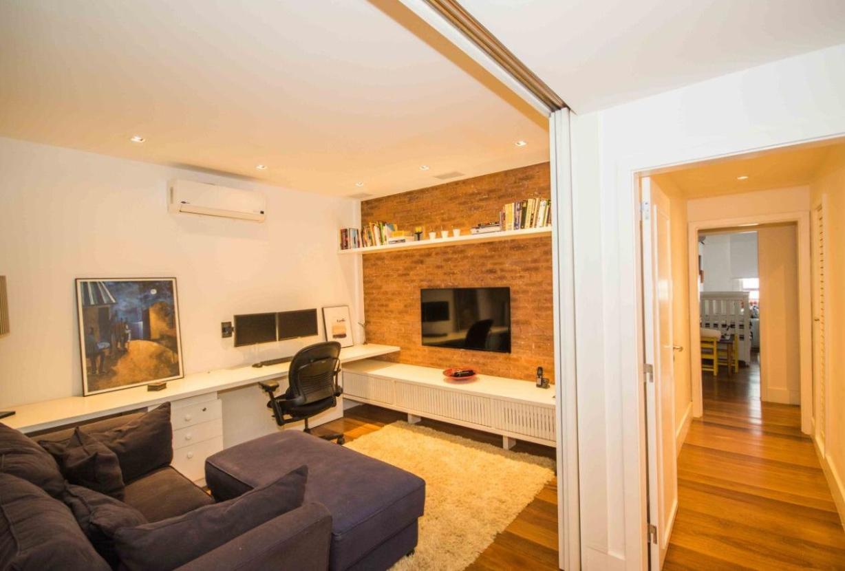 Rio125 - Charming 3 bedroom apartment in Copacabana