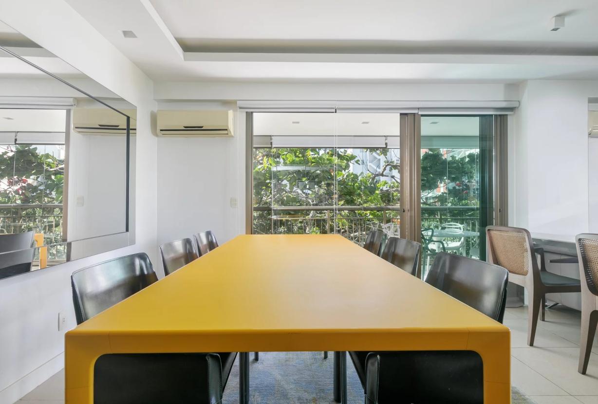 Rio281 – Duplex Apartment for Sale in Leblon