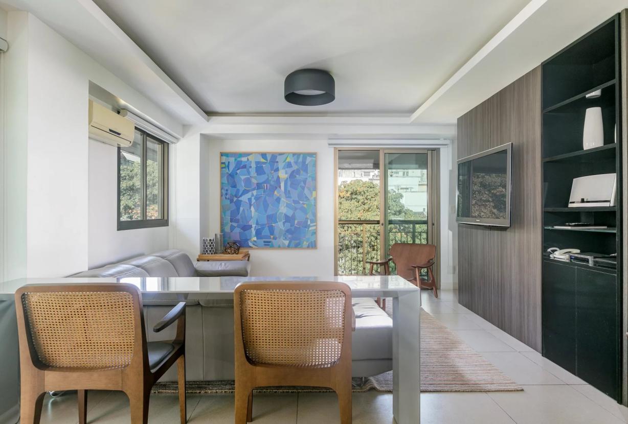 Rio281 – Duplex Apartment for Sale in Leblon
