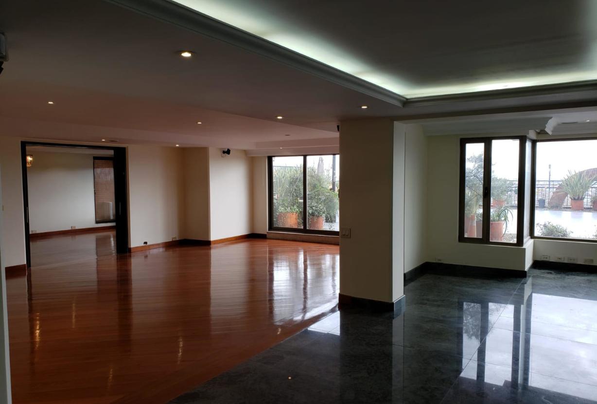 Bog385 - Stunning apartment with panoramic view in Bogota