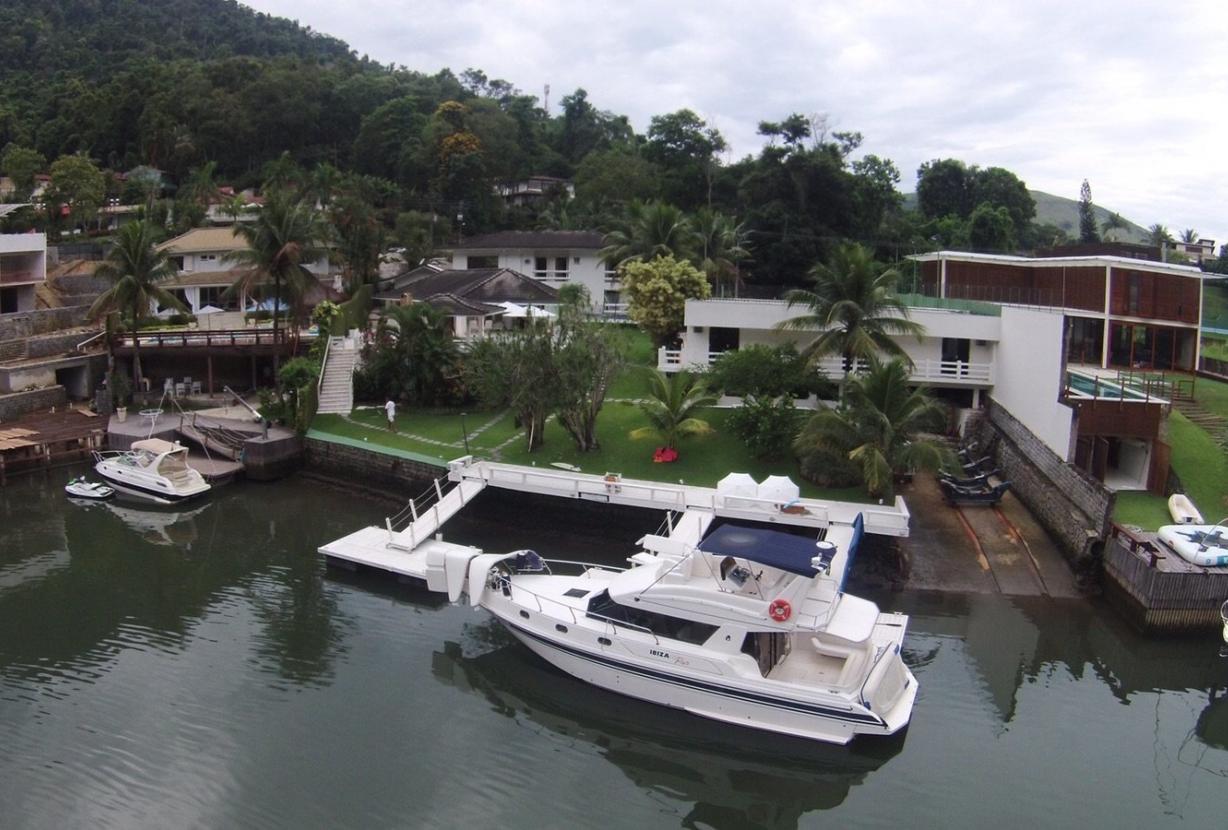 Ang033 - House in Angra dos Reis
