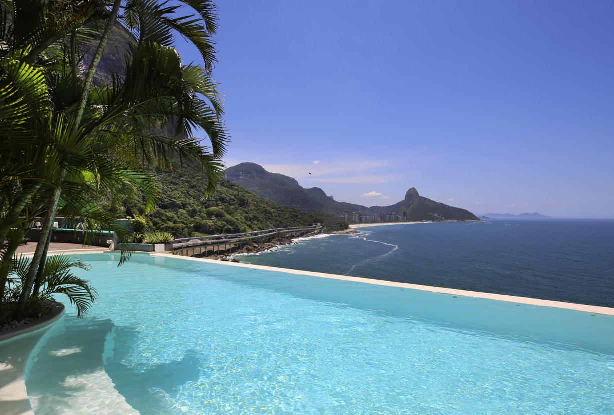 Rio295 - Exceptional Villa with Panoramic Views in Joá