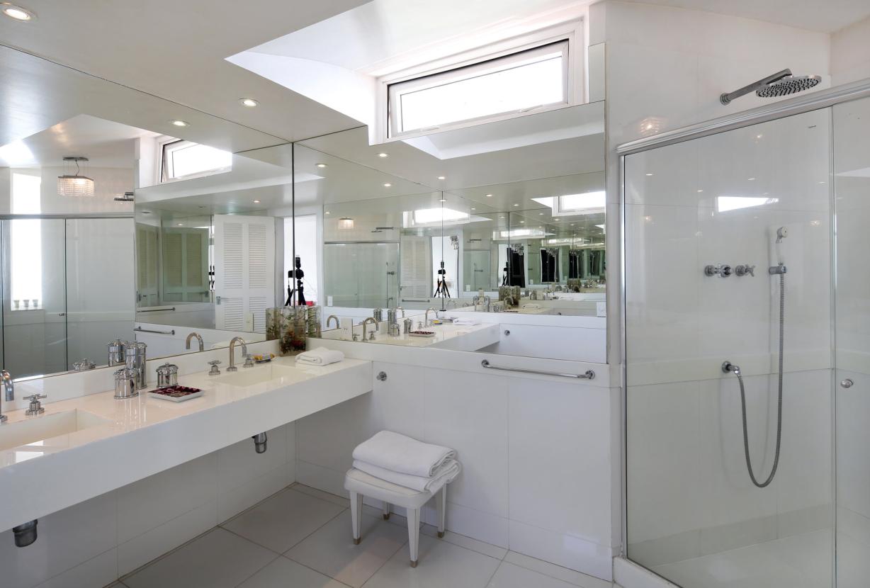 Rio295 - Exceptional Villa with Panoramic Views in Joá