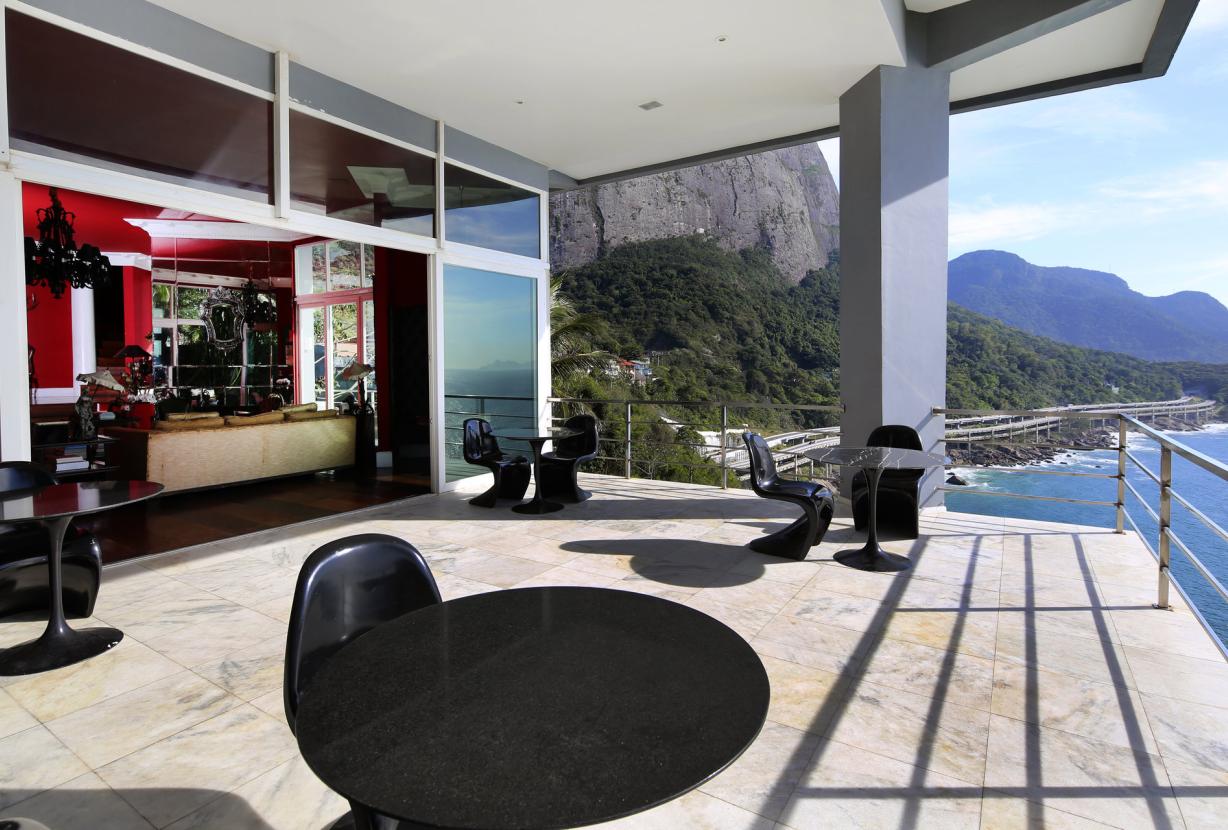 Rio295 - Exceptional Villa with Panoramic Views in Joá