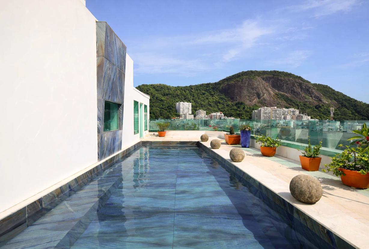 Rio047 - Penthouse duplex de 950m² avec terrasse et piscine à vendre